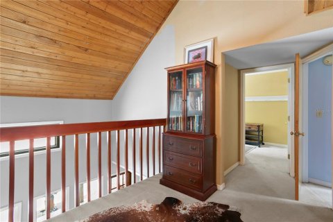 Casa en venta en Tampa, Florida, 5 dormitorios, 307.04 m2 № 1873454 - foto 24