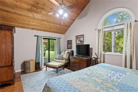 Casa en venta en Tampa, Florida, 5 dormitorios, 307.04 m2 № 1873454 - foto 17