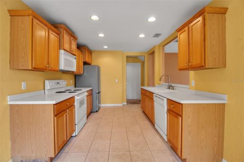 Купить виллу или дом в Брейдентон, Флорида 3 комнаты, 163.23м2, № 1915275 - фото 6