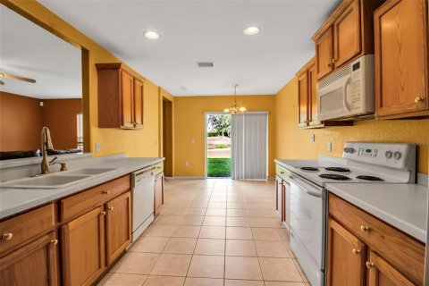 Купить виллу или дом в Брейдентон, Флорида 3 комнаты, 163.23м2, № 1915275 - фото 7