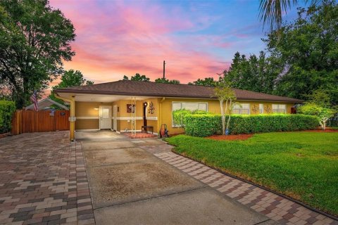 Casa en venta en Orlando, Florida, 3 dormitorios, 120.49 m2 № 1808573 - foto 2