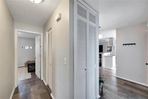 Villa ou maison à louer à Clearwater, Floride: 2 chambres, 125.23 m2 № 2112135 - photo 20