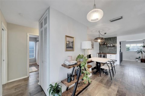 Villa ou maison à louer à Clearwater, Floride: 2 chambres, 125.23 m2 № 2112135 - photo 27