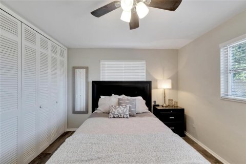 Villa ou maison à louer à Clearwater, Floride: 2 chambres, 125.23 m2 № 2112135 - photo 13