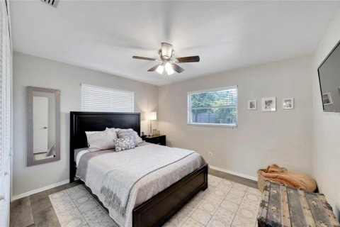 Villa ou maison à louer à Clearwater, Floride: 2 chambres, 125.23 m2 № 2112135 - photo 17