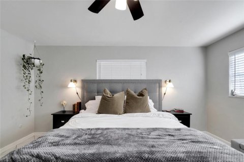 Villa ou maison à louer à Clearwater, Floride: 2 chambres, 125.23 m2 № 2112135 - photo 15