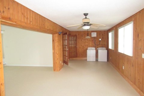 House in Port Charlotte, Florida 3 bedrooms, 162.49 sq.m. № 1833495 - photo 17