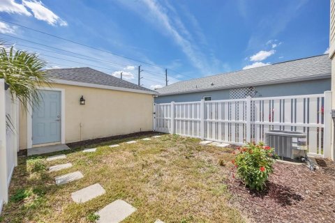 Casa en venta en Bradenton, Florida, 2 dormitorios, 137.5 m2 № 1613850 - foto 24