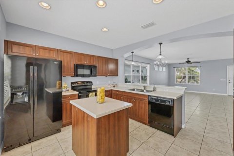Casa en venta en Bradenton, Florida, 2 dormitorios, 137.5 m2 № 1613850 - foto 11