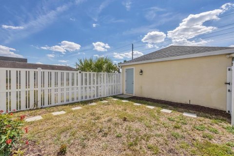 Casa en venta en Bradenton, Florida, 2 dormitorios, 137.5 m2 № 1613850 - foto 25