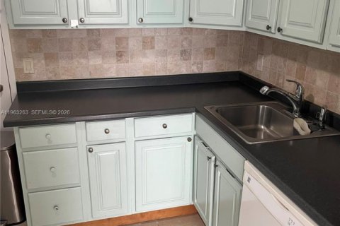 Купить кондоминиум в Холливуд, Флорида 2 спальни, 103.12м2, № 2025766 - фото 6