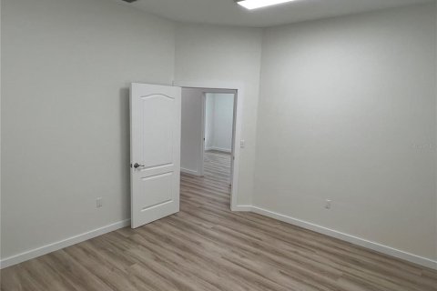 Снять в аренду коммерческую недвижимость в Лутц, Флорида 233.37м2, № 1919265 - фото 28