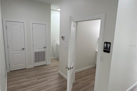 Снять в аренду коммерческую недвижимость в Лутц, Флорида 233.37м2, № 1919265 - фото 22