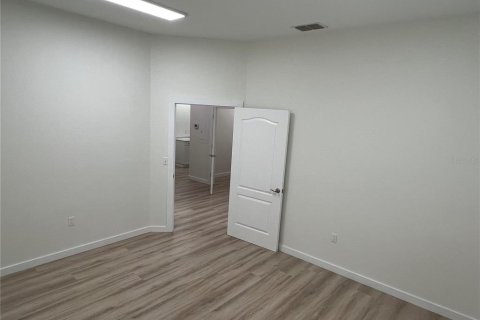 Снять в аренду коммерческую недвижимость в Лутц, Флорида 233.37м2, № 1919265 - фото 26