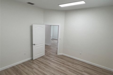 Снять в аренду коммерческую недвижимость в Лутц, Флорида 233.37м2, № 1919265 - фото 24