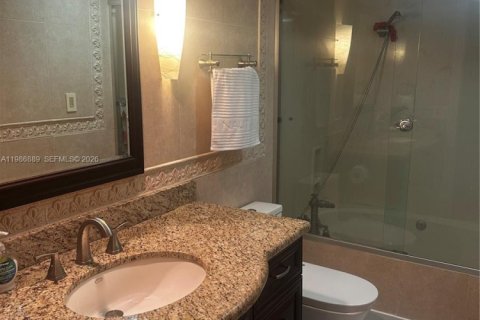 Купить кондоминиум в Бока-Ратон, Флорида 2 спальни, 142.6м2, № 2044936 - фото 24