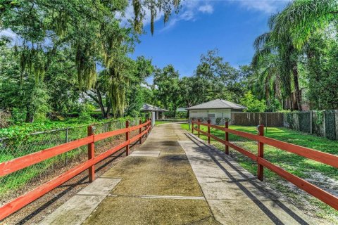 Casa en venta en Bradenton, Florida, 8 dormitorios, 286.23 m2 № 2383712 - foto 5