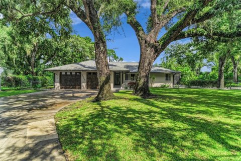 Casa en venta en Bradenton, Florida, 8 dormitorios, 286.23 m2 № 2383712 - foto 11
