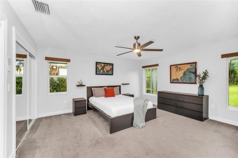 Casa en venta en Bradenton, Florida, 8 dormitorios, 286.23 m2 № 2383712 - foto 26