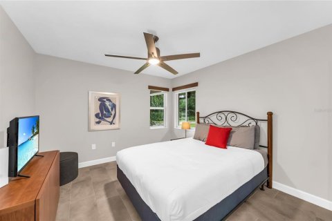 Casa en venta en Bradenton, Florida, 8 dormitorios, 286.23 m2 № 2383712 - foto 30