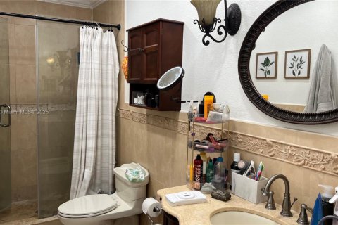 Townhouse in Miami, Florida 3 bedrooms, 145.39 sq.m. № 1486925 - photo 13