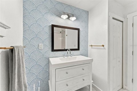 Villa ou maison à vendre à Tampa, Floride: 2 chambres, 97.92 m2 № 2414055 - photo 21