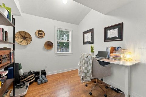 Villa ou maison à vendre à Tampa, Floride: 2 chambres, 97.92 m2 № 2414055 - photo 29