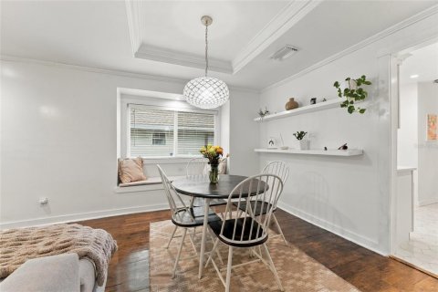 Villa ou maison à vendre à Tampa, Floride: 2 chambres, 97.92 m2 № 2414055 - photo 11