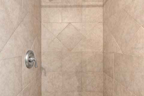 Villa ou maison à vendre à Tampa, Floride: 2 chambres, 97.92 m2 № 2414055 - photo 28