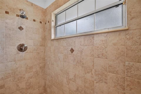 Купить виллу или дом в Юстис, Флорида 14 комнат, 233.74м2, № 2322284 - фото 26