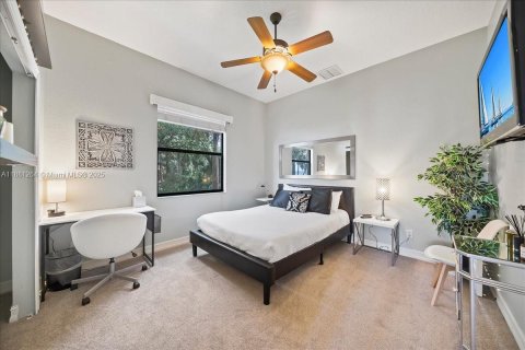 Casa en venta en Cocoa, Florida, 5 dormitorios, 346.25 m2 № 2054822 - foto 26