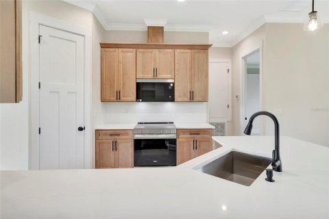 Villa ou maison à vendre à Montverde, Floride: 4 chambres, 198.16 m2 № 2225465 - photo 5