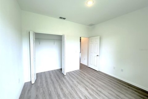 House in North Port, Florida 4 bedrooms, 185.8 sq.m. № 1436804 - photo 10