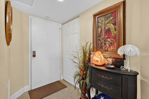 Condo in Daytona Beach, Florida, 2 bedrooms № 2149541 - photo 6