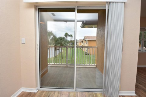 Condo in Bunnell, Florida, 2 bedrooms № 2148229 - photo 12