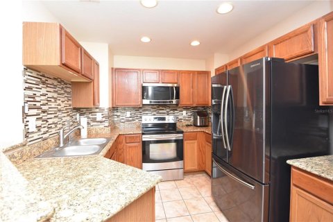 Condo in Bunnell, Florida, 2 bedrooms № 2148229 - photo 17