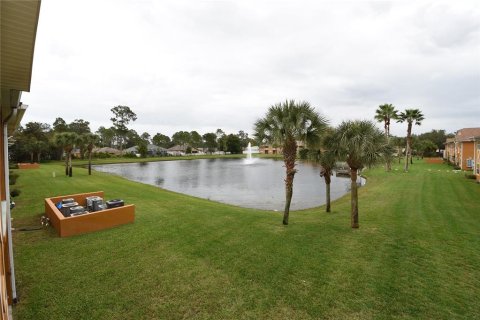 Condo in Bunnell, Florida, 2 bedrooms № 2148229 - photo 14