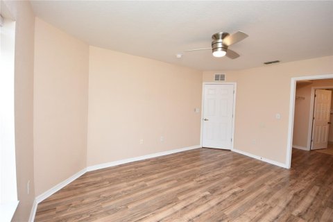 Condo in Bunnell, Florida, 2 bedrooms № 2148229 - photo 22