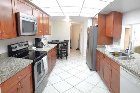 Copropriété à louer à Delray Beach, Floride: 2 chambres, 109.16 m2 № 2147271 - photo 5