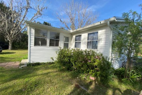 House in Raiford, Florida 3 bedrooms, 116.69 sq.m. № 1591315 - photo 2