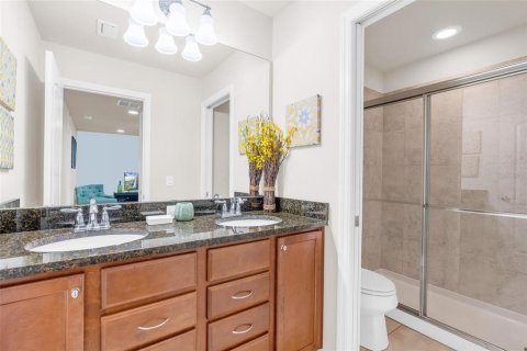 Adosado en venta en Kissimmee, Florida, 4 dormitorios, 210.24 m2 № 2195460 - foto 12