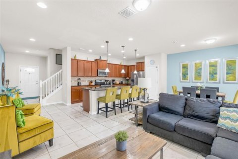 Adosado en venta en Kissimmee, Florida, 4 dormitorios, 210.24 m2 № 2195460 - foto 7