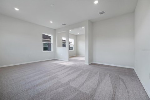 House in Orlando, Florida 4 bedrooms, 374.4 sq.m. № 2238271 - photo 27