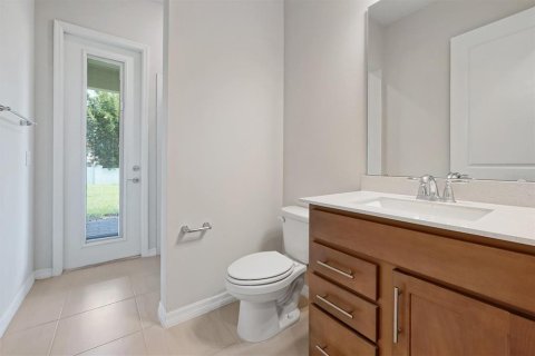 House in Orlando, Florida 4 bedrooms, 374.4 sq.m. № 2238271 - photo 18