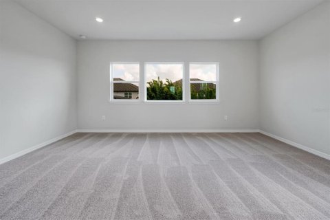 House in Orlando, Florida 4 bedrooms, 374.4 sq.m. № 2238271 - photo 28