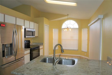 House in Sanford, Florida 3 bedrooms, 102.1 sq.m. № 2378349 - photo 6