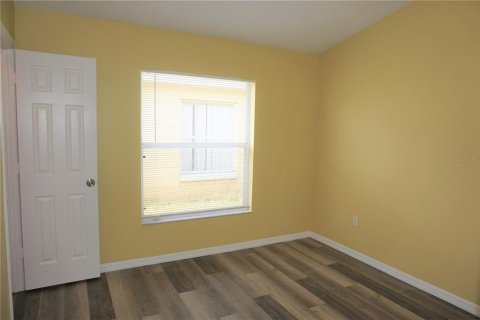 House in Sanford, Florida 3 bedrooms, 102.1 sq.m. № 2378349 - photo 15
