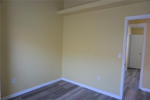 House in Sanford, Florida 3 bedrooms, 102.1 sq.m. № 2378349 - photo 18