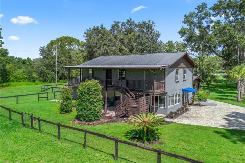 Casa en alquiler en Ocala, Florida, 4 dormitorios, 105.17 m2 № 1900721 - foto 1