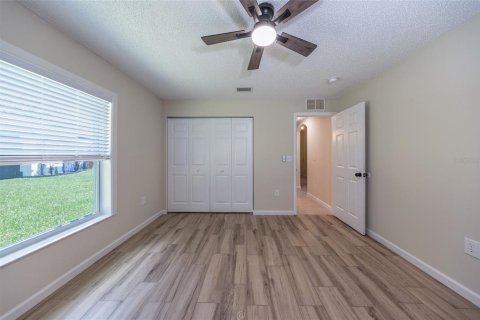 House in Palm Coast, Florida 4 bedrooms, 173.36 sq.m. № 2227180 - photo 27